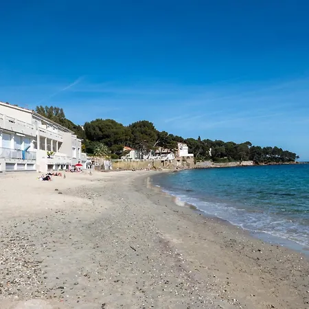 Studio Climatise Avec Grande Terrasse Pres De La Mer - Fr-1-677-51 Apartment *
