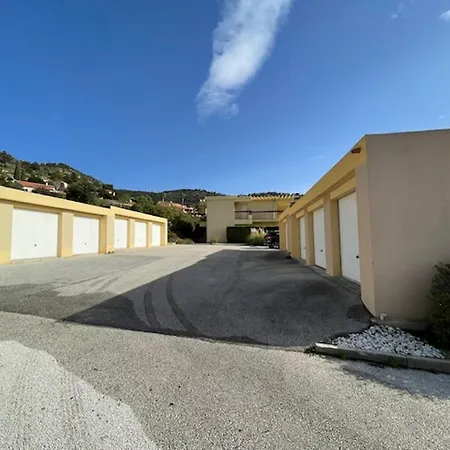 Studio Climatise Avec Grande Terrasse Pres De La Mer - Fr-1-677-51 Apartment